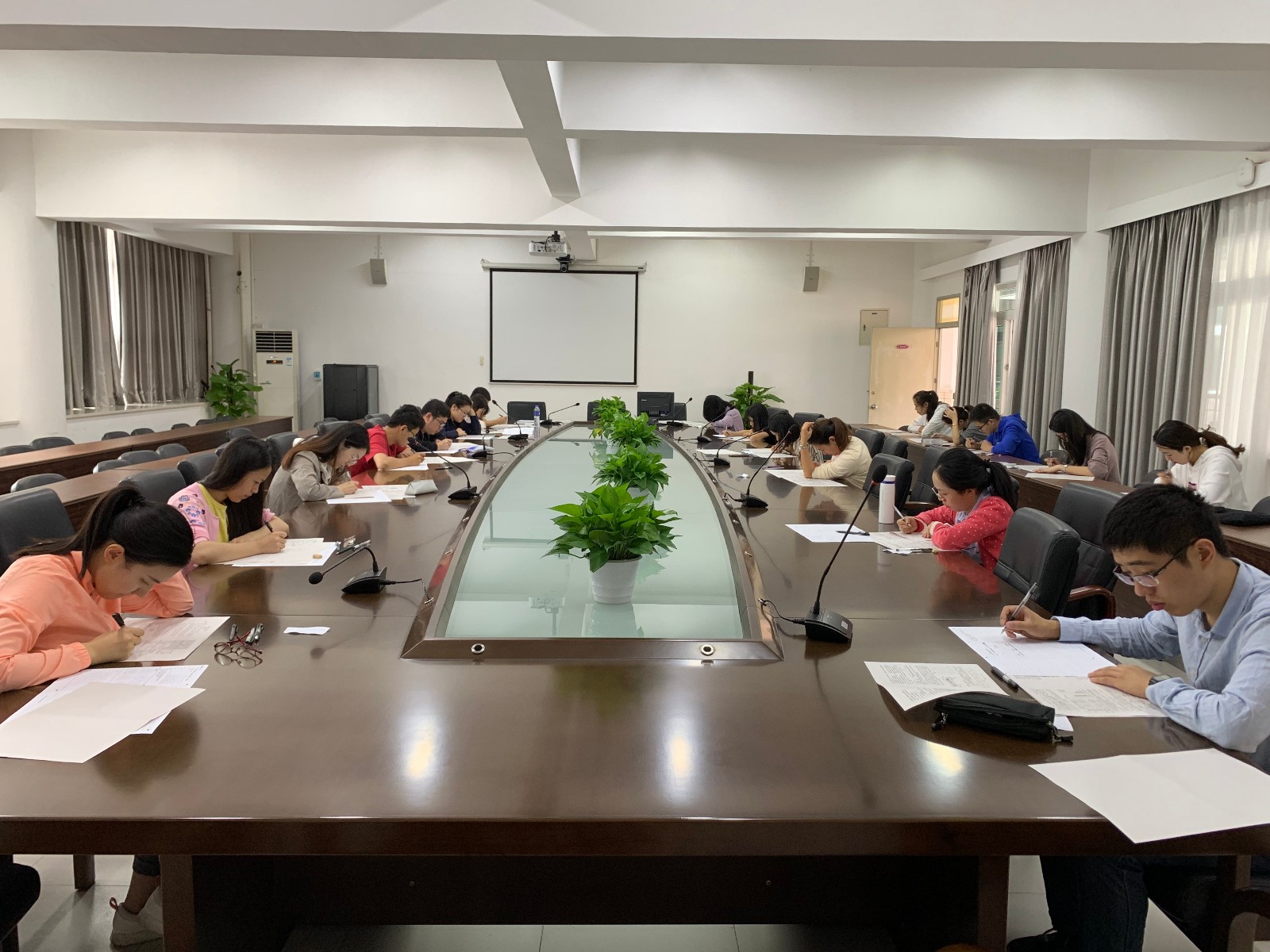 微信图片_20191101153839.jpg
