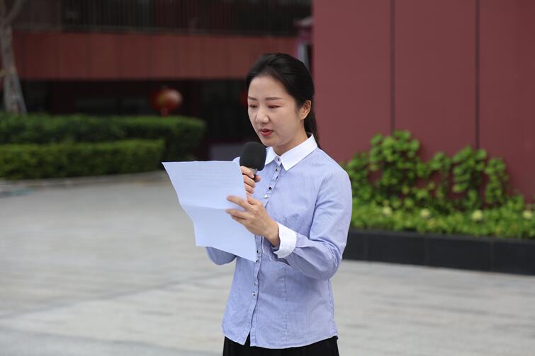 图片2（姚妮老师讲话照片）_副本_副本_副本.jpg