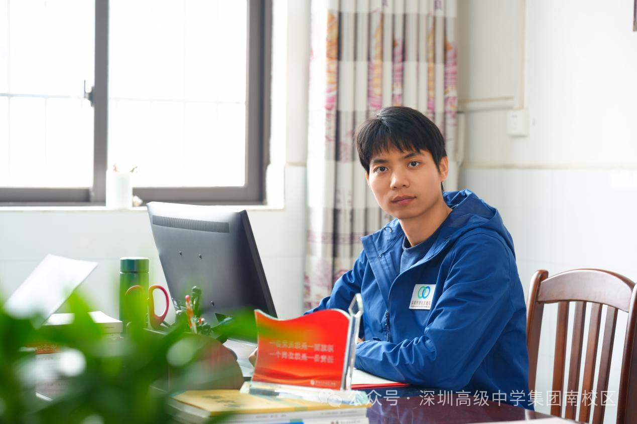 南校区 | 共产党员先锋岗示范...