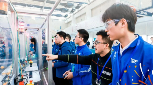 逆风翻盘！深高少年刷新历史