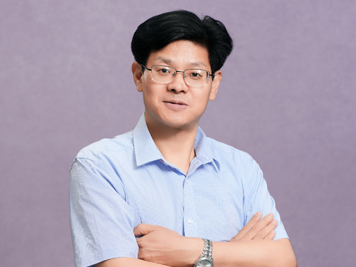 黄元华
